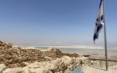 IMG_9675 Israel flag calm atop Masada