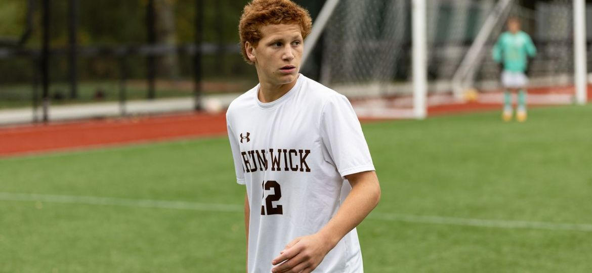 Judah Viders_Medium_Close-Up